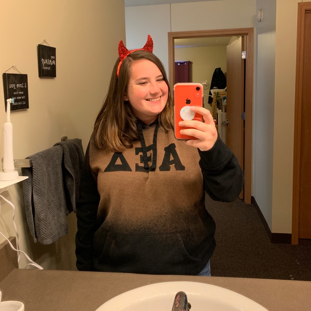 Meet your Posher, Melanie